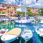 Penzion Sea & Escada 2min From Opatija Area ,private Parking 4*