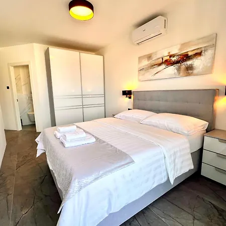 Vendégház Sea & Escada 2min From Opatija Area ,private Parking Ičići