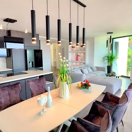 Sea & Escada 2min From Opatija Area ,private Parking 4*