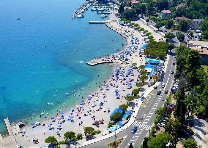 Jovic Opatija Gasthof 4*